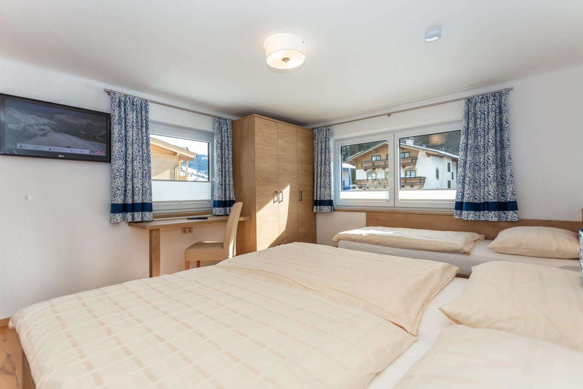 Pension Salzburgerhof Saalbach-Hinterglemm Bagian luar foto
