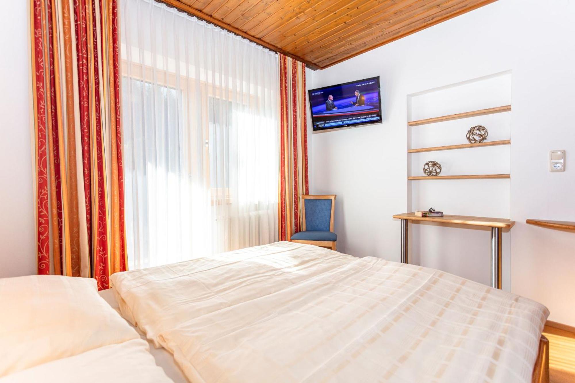Pension Salzburgerhof Saalbach-Hinterglemm Bagian luar foto